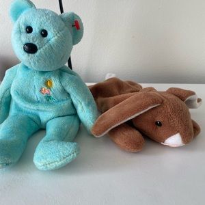 Set of 2 No tag beanie babies